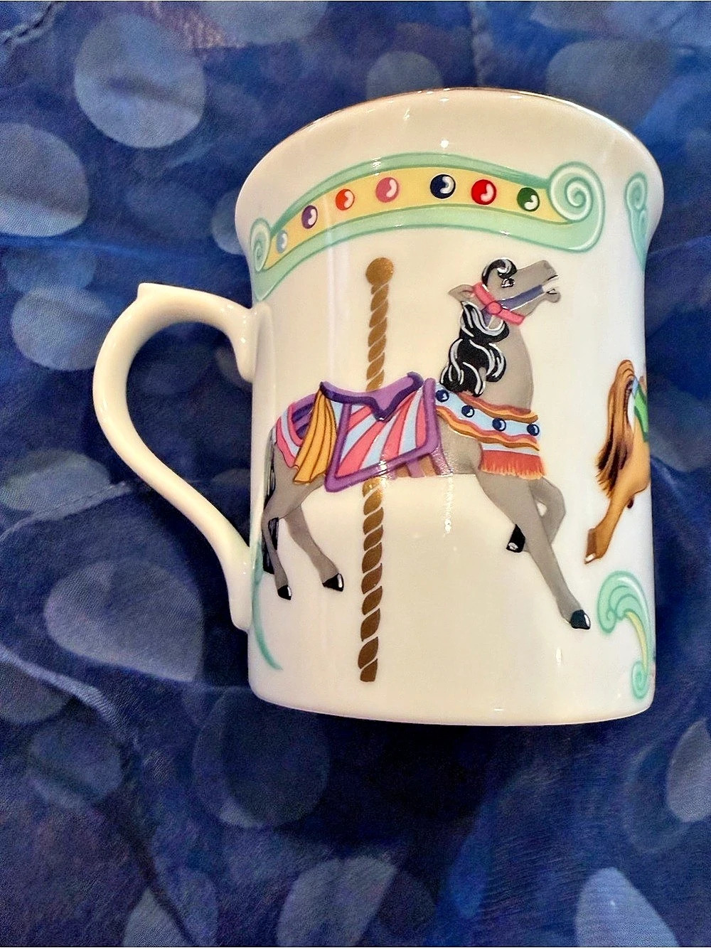 Royal Doulton Brambly Hedge Summer Beaker Mug White & Green